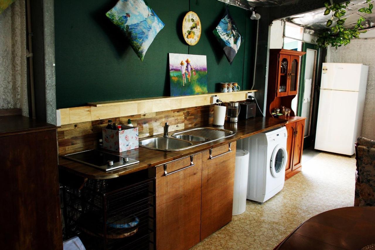 Maleny Monet Studio Екстериор снимка